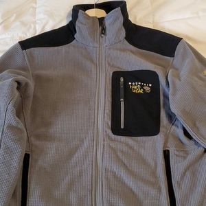 Mountain Hardware fleece